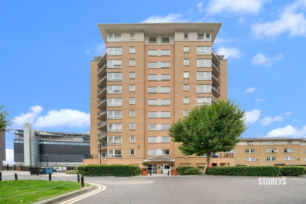 Main image of property: Newport Avenue, Canary Wharf, London, E14