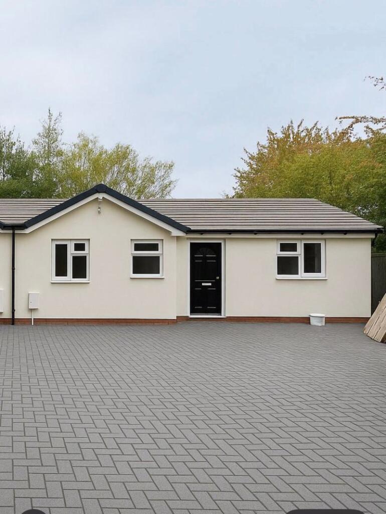 Main image of property: 52A Lichfield Road, Shelfield. WS4 1PY