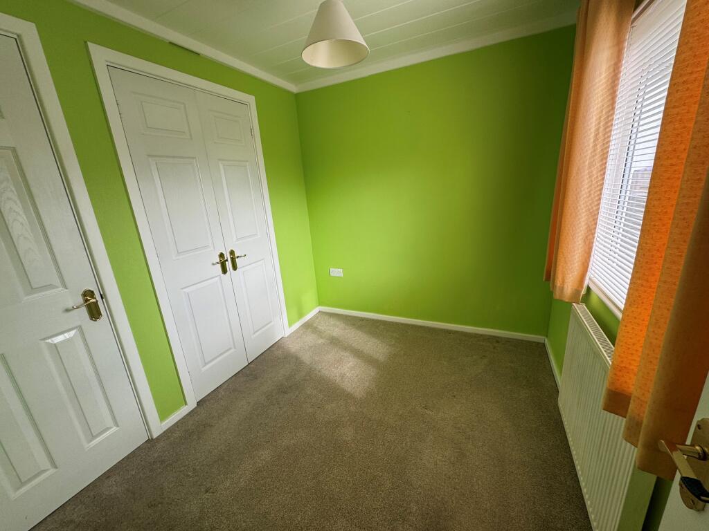 House in Taunton - View 5