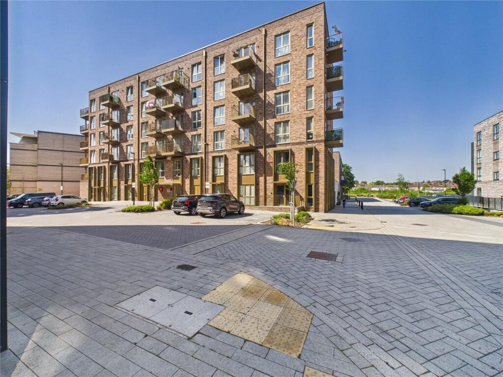 Main image of property: Wharf Road, Chelmsford, Essex, CM2