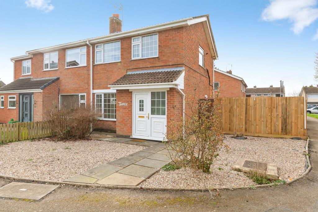 Main image of property: Devonshire Walk, Oadby, Leicester