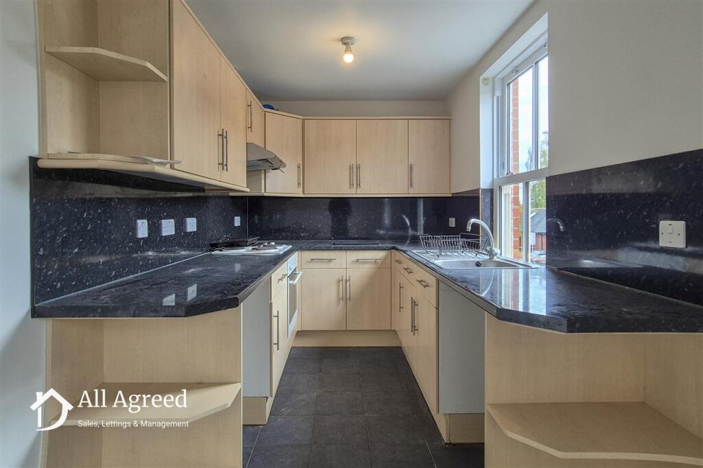 Apartment in Ilkeston - View 4