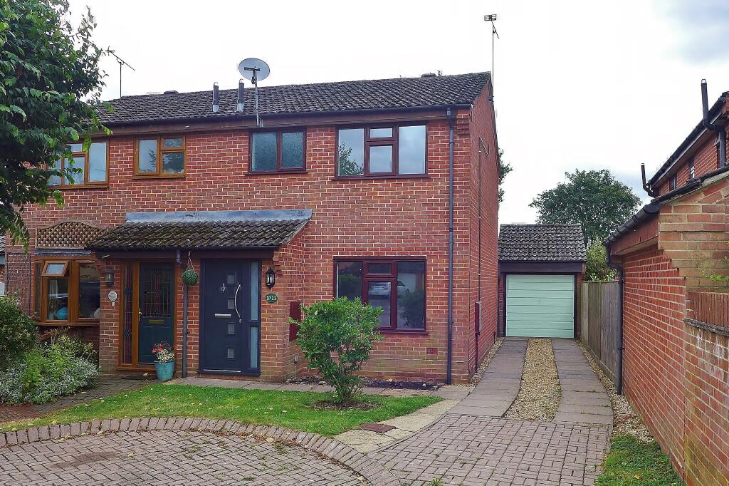 Main image of property: Romsey   The Tyleshades   UNFURNISHED