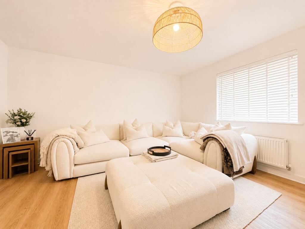 Apartment in Swansea - View 5
