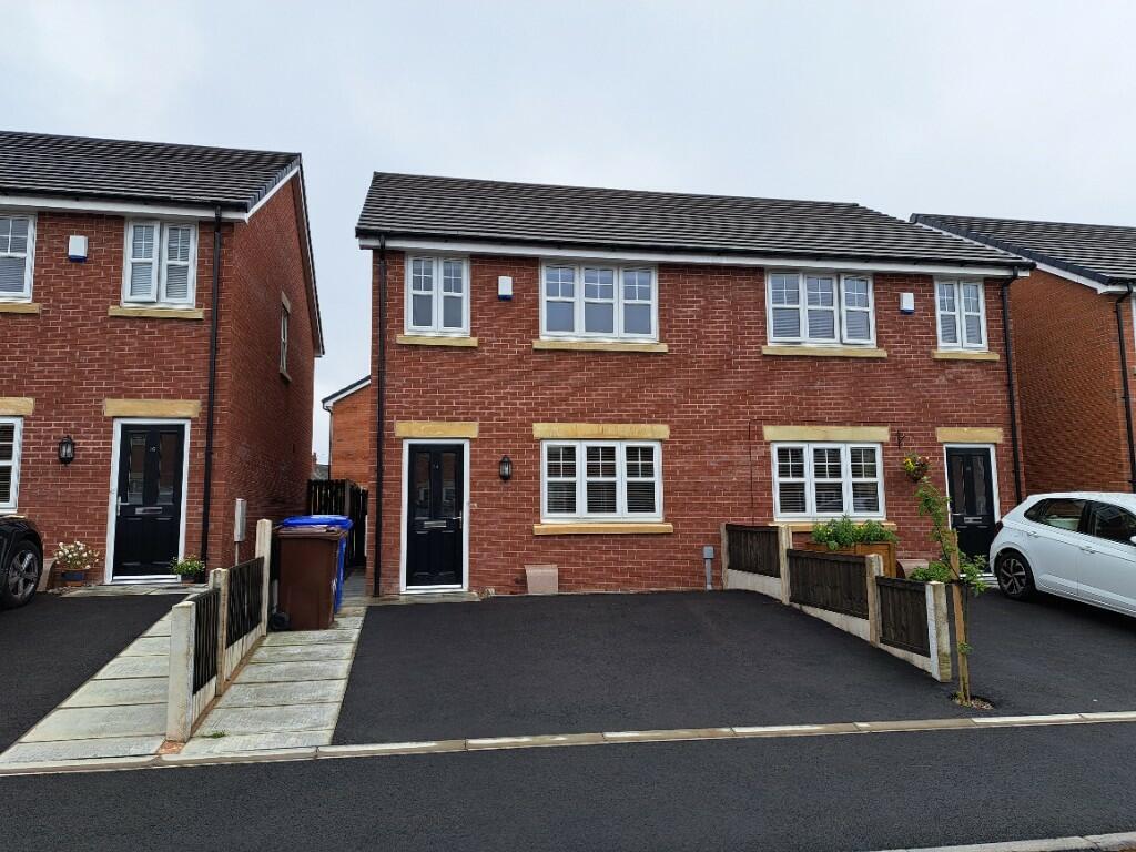Main image of property: Willow Close, Chorley, Lancashire, PR6