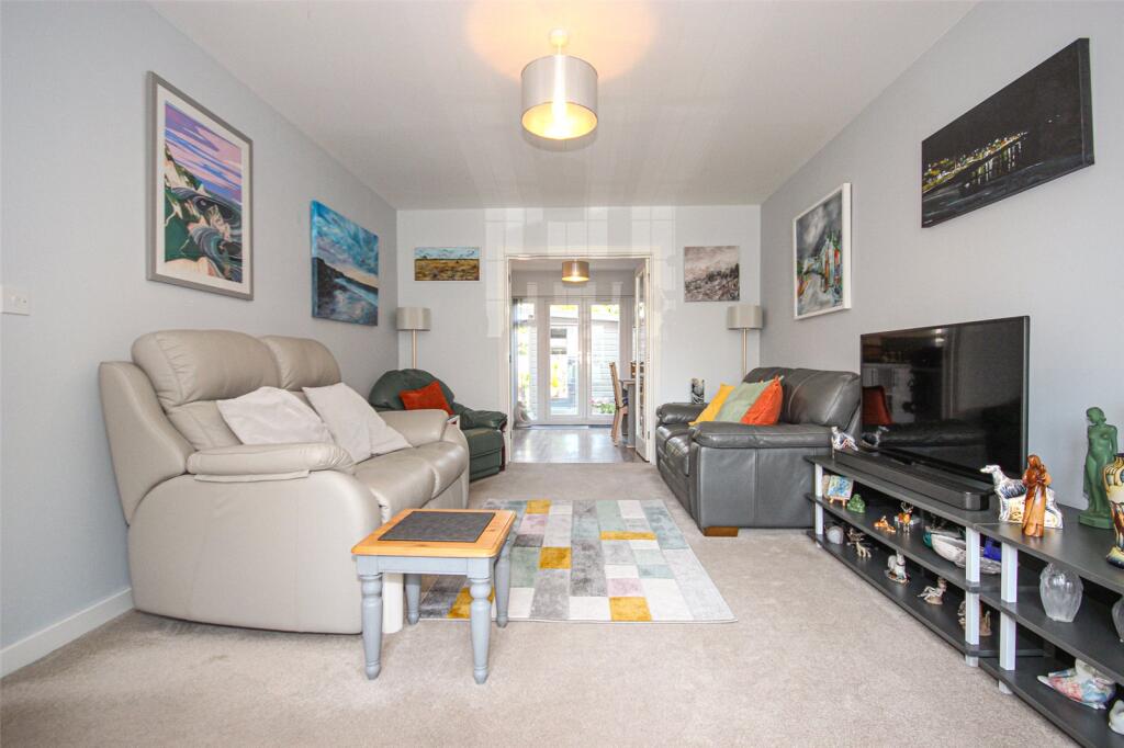 46, Woodberry Down Way, Lyme Regis, Dorset, DT7 photo 4