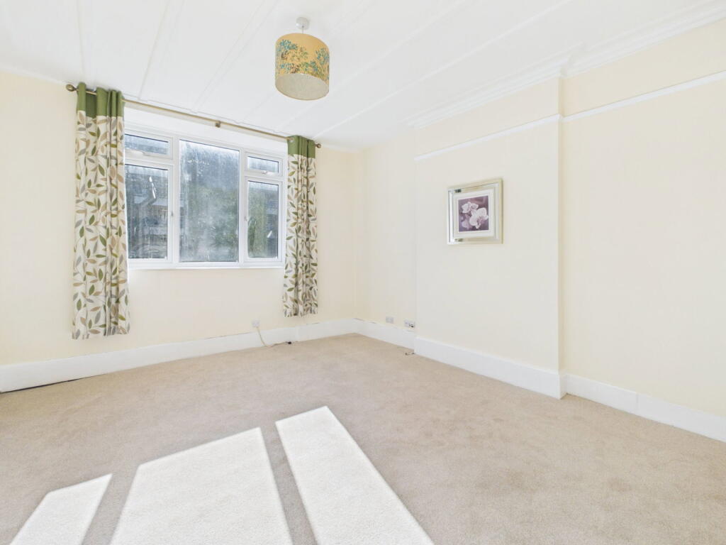 High Street, Worthing, West Sussex, BN11 1AQ - View 4