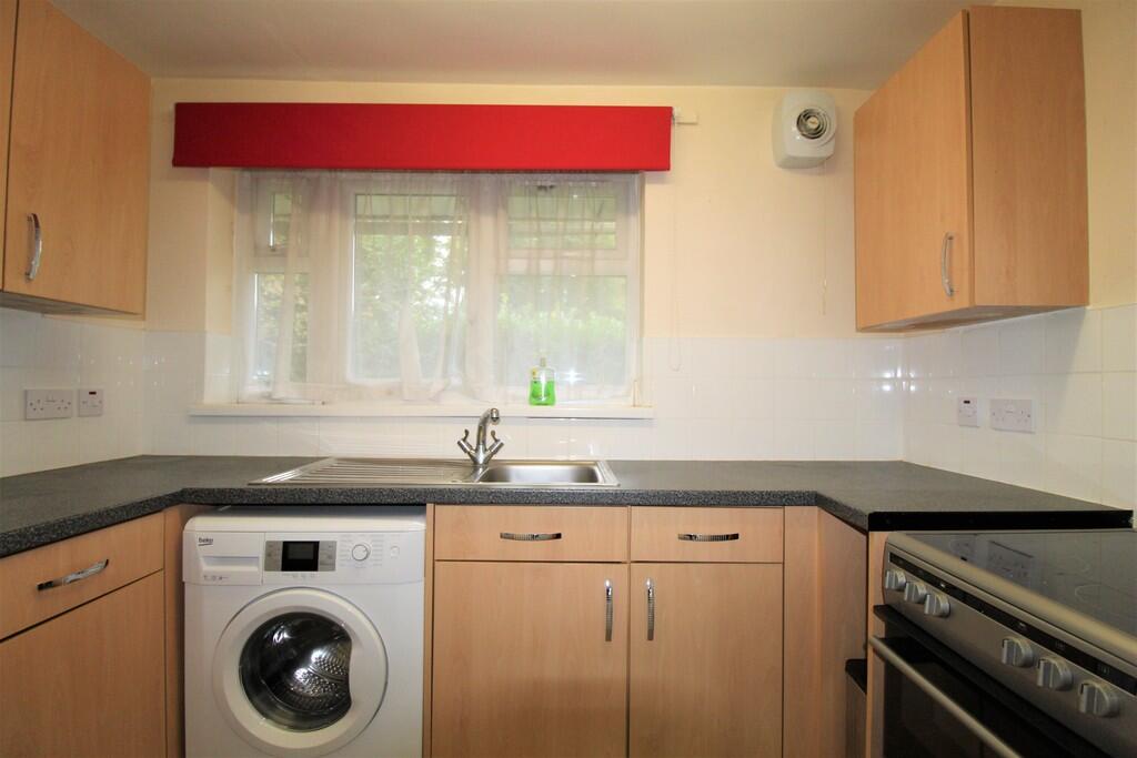 Main image of property: Fieldway, Haslemere