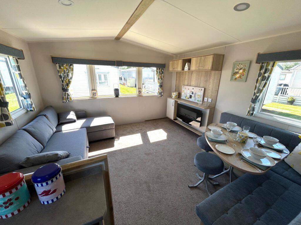 2-bed caravan on New Beach Holiday Park – Kent, £43,995