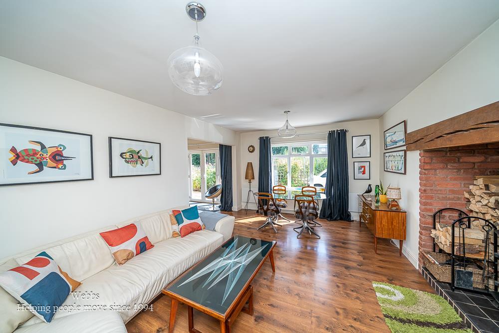 House in Walsall - More