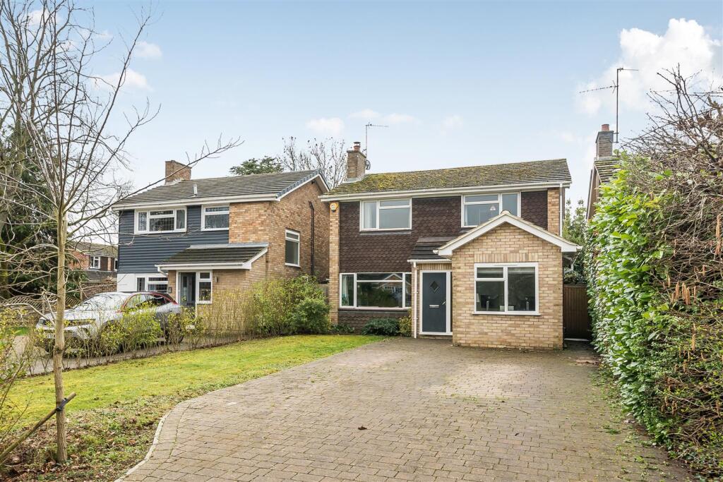 Main image of property: Sulgrave Crescent, Tring