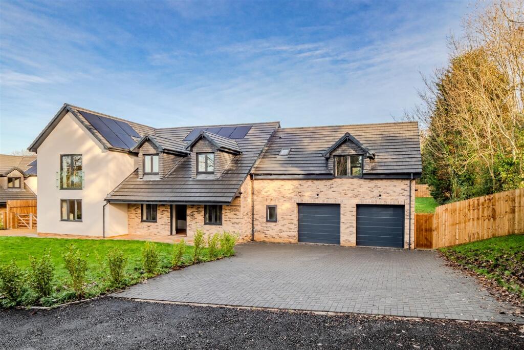 5-bed detached on Brand new 5 bed detached home in stunning non estate location in Brockley, £1,295,000