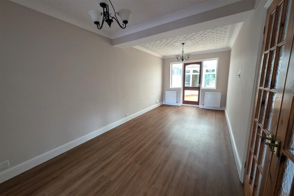 House in Southampton - View 3