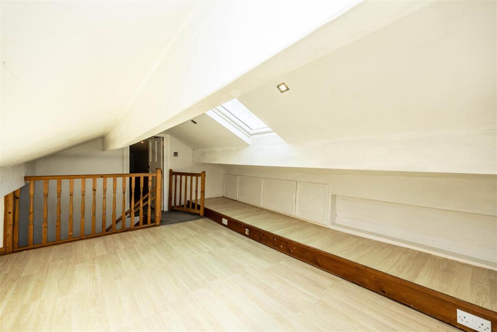 Additional image 34 of North View, Mountain, Queensbury, Bradford