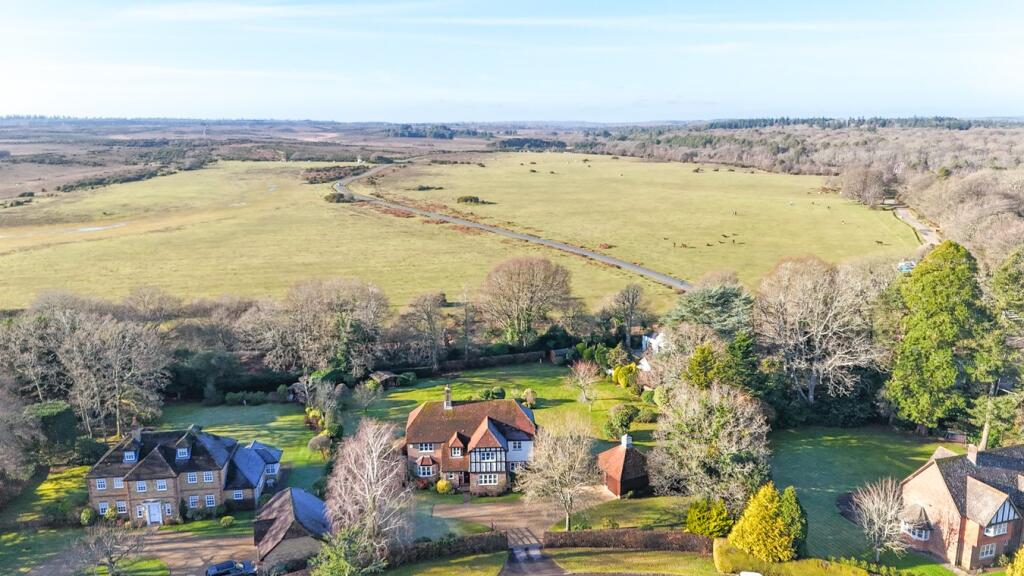 Main image of property: The Coppice, Brockenhurst, SO42