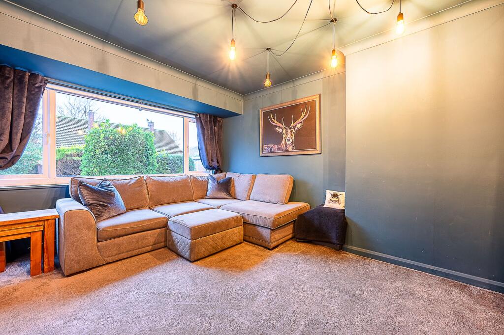 Ellerbrook Drive, Burscough, L40 photo 4