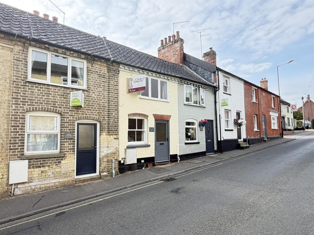 Main image of property: Wickham Market