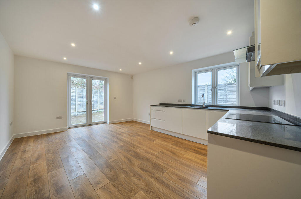 Main image of property: 82C Green Lane, New Eltham