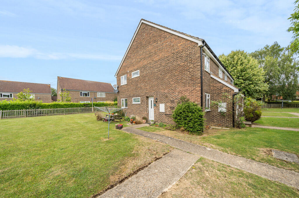 Pynchbek, Bishop's Stortford, Hertfordshire, CM23 photo 2