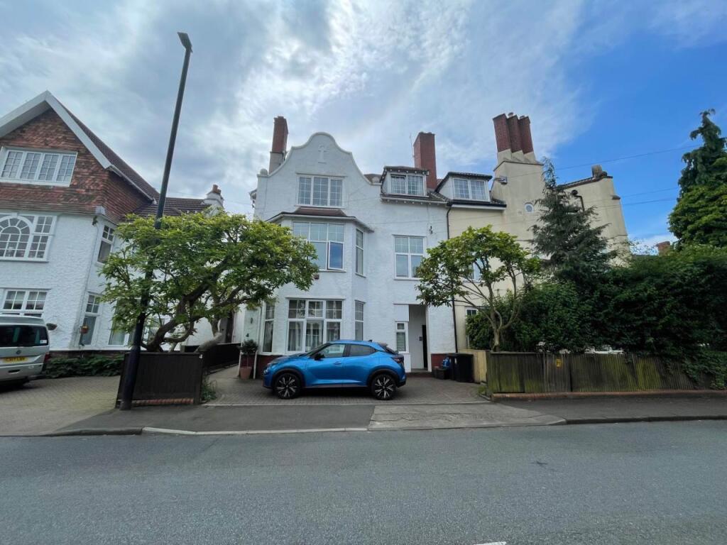 Main image of property: Henleaze Road, Bristol, 