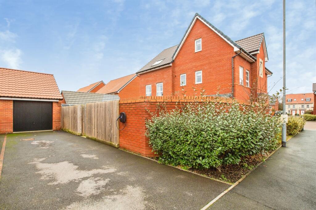 House in Northampton, Thrapston - View 2
