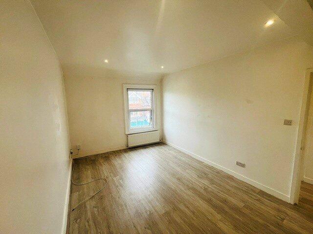 Apartment in Brighton - View 2