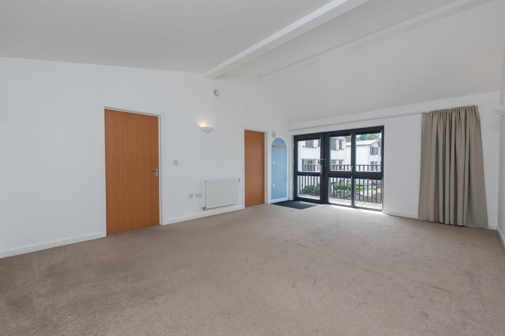 Apartment in Bristol, Hanham Hall, Hanham Abbots - View 3