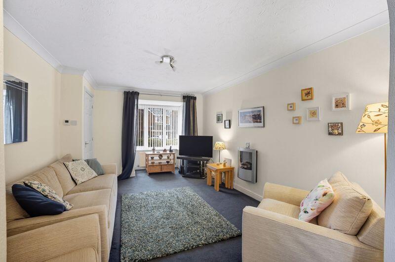 Beadle Avenue, Wardle, OL12 9RN photo 2