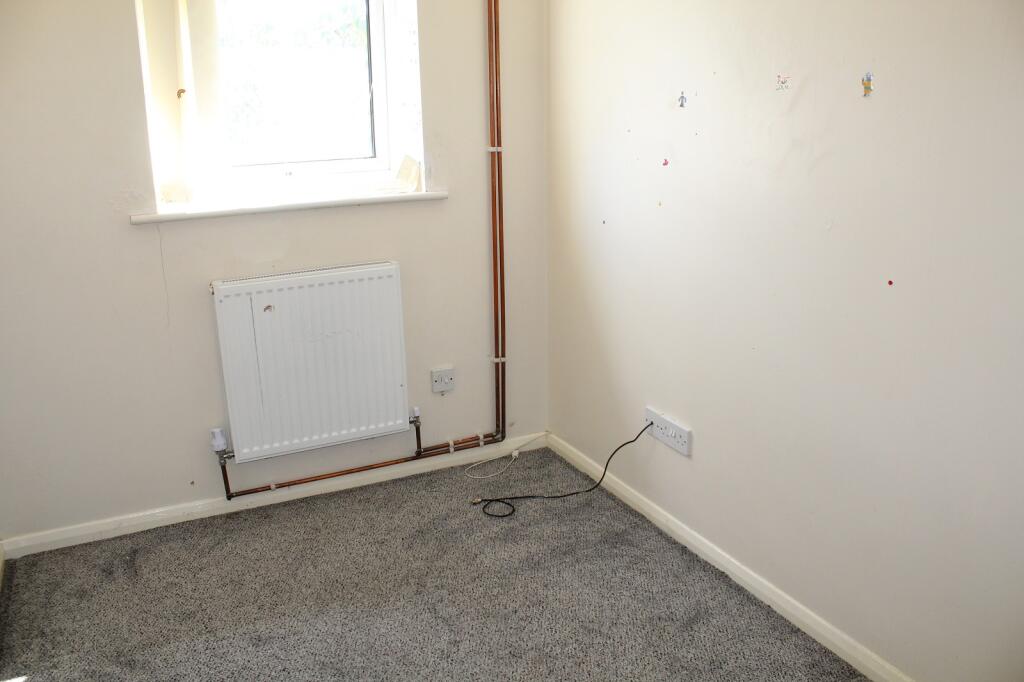 House in Amber Valley, Somercotes - More