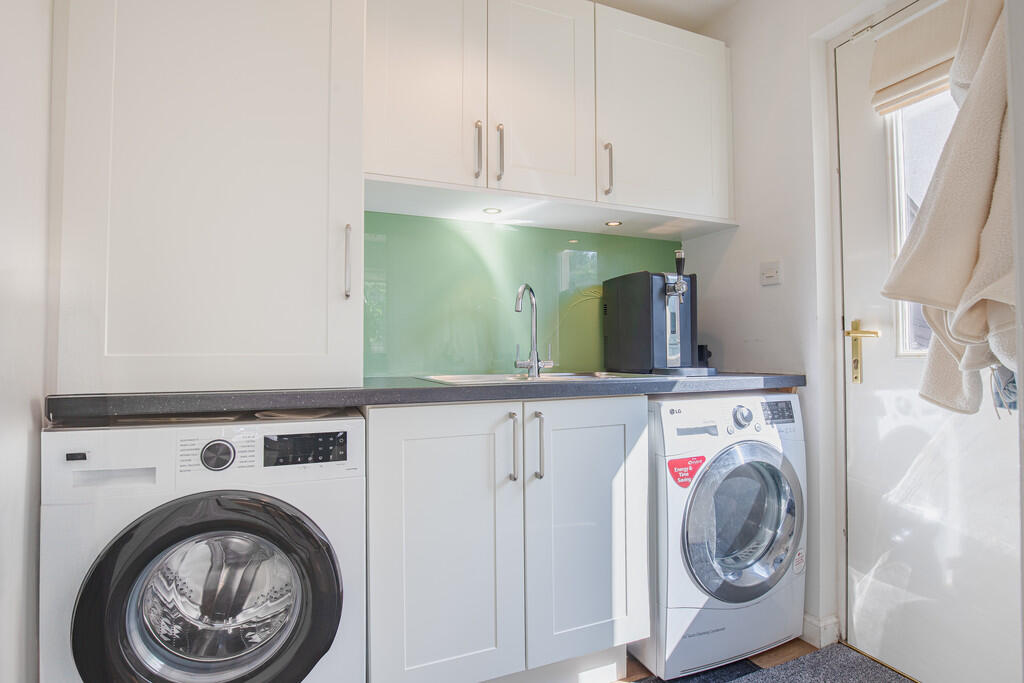 Carnie Place, Elrick photo 4