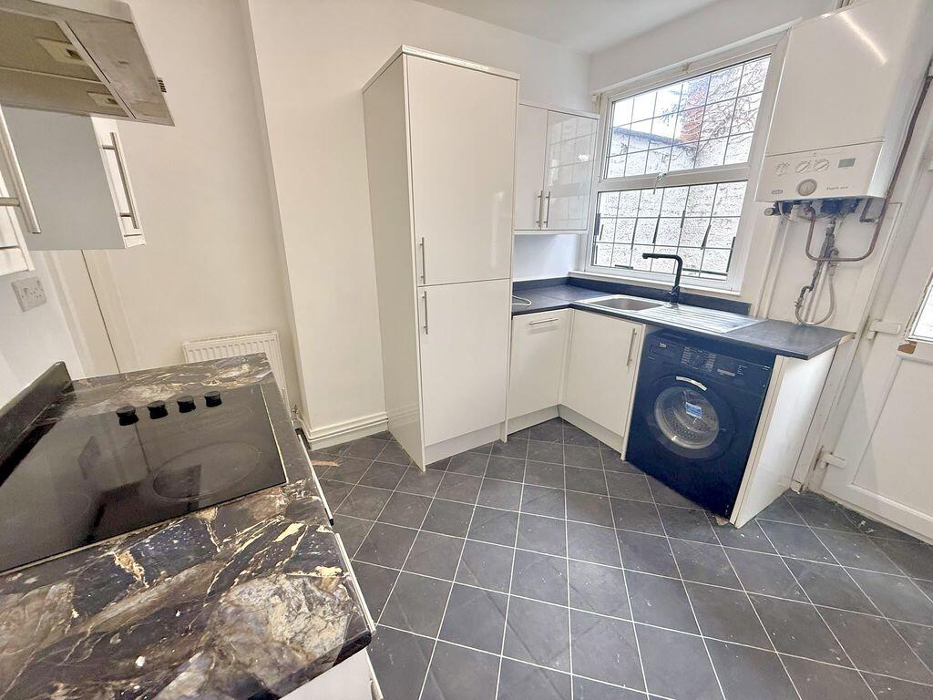 House in Luton - More