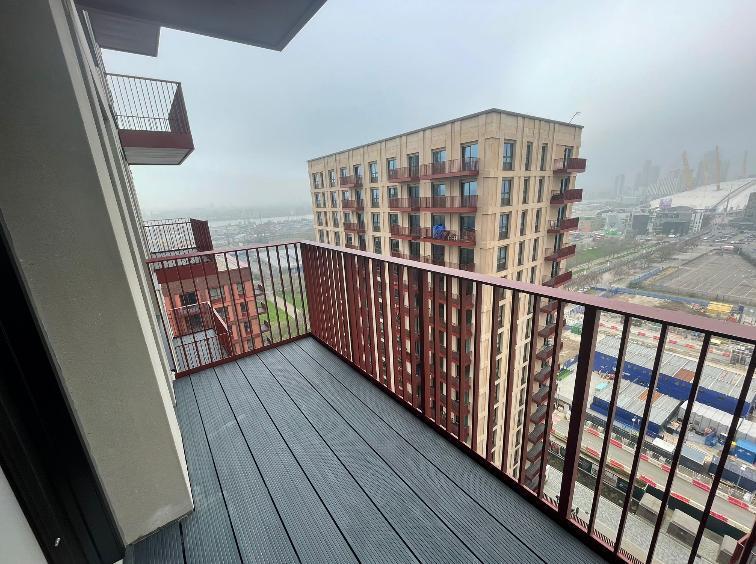 Main image of property: Bella House, 8 Pilot Walk, North Greenwich, London, SE10 0FL