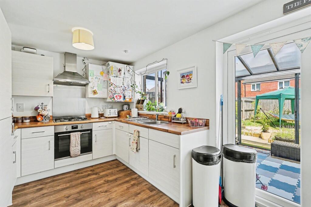 House in Northampton, Kingsthorpe - View 3
