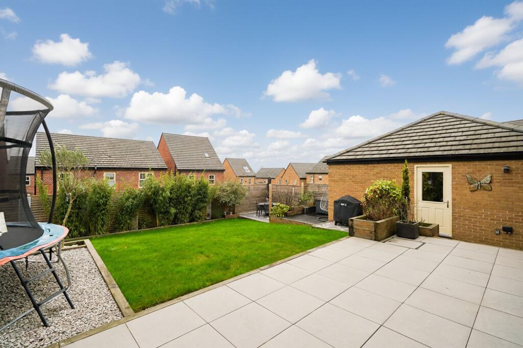 House in North East Derbyshire, Eckington - View 5
