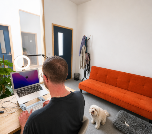 Compact space, ideal for small creative or office use, with an internal viewing window overlooking the hallway.