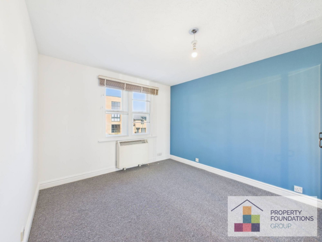 Apartment in Reading - More