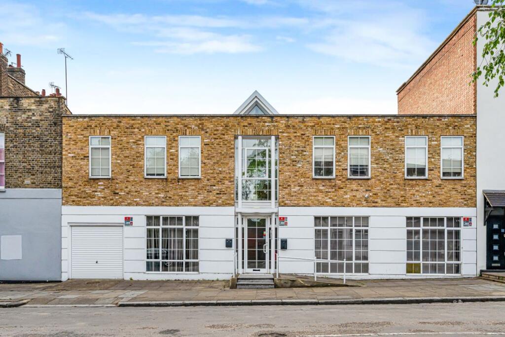 Main image of property: 73 Mornington Street, London, Camden, NW1 7QE