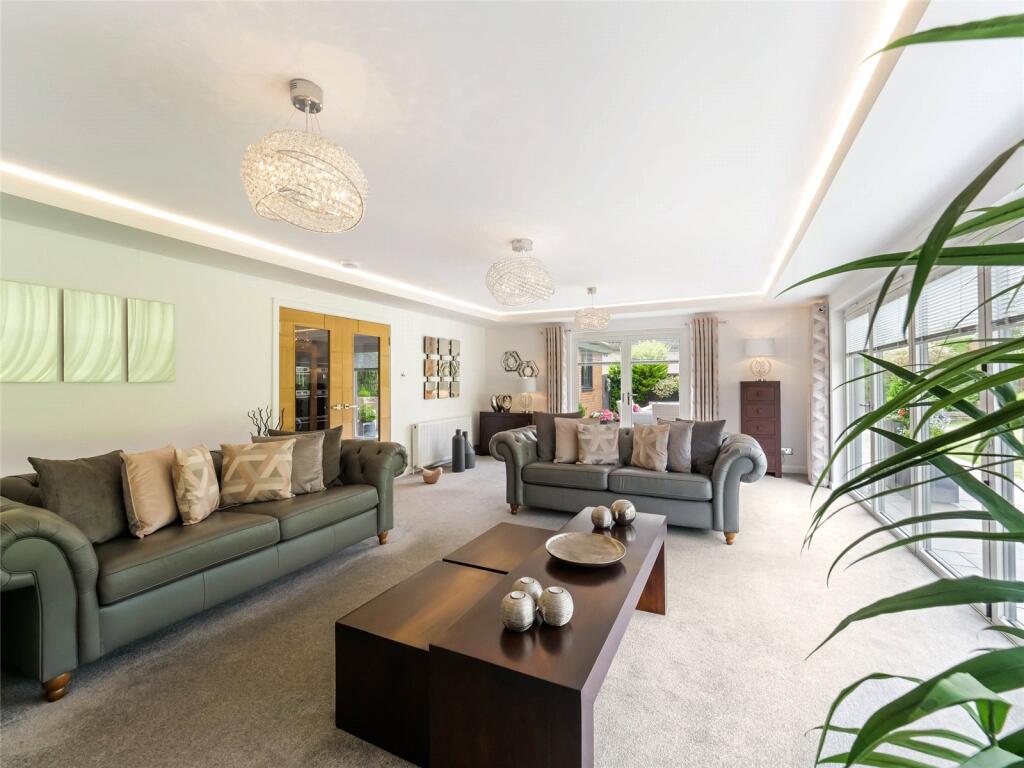 House in Kilmarnock, North Ayrshire - More