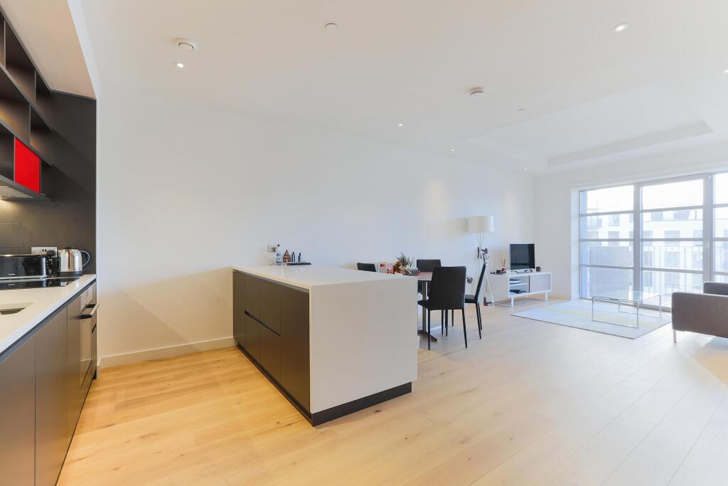 Main image of property: Kent Building, London City Island, E14