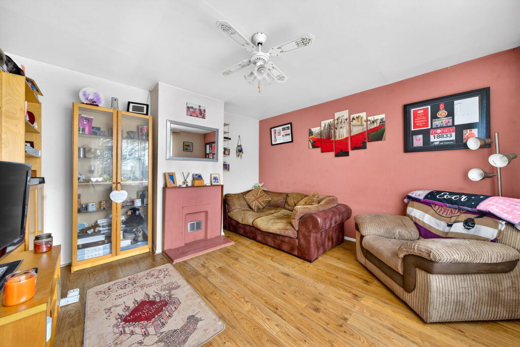House in Watford - View 2