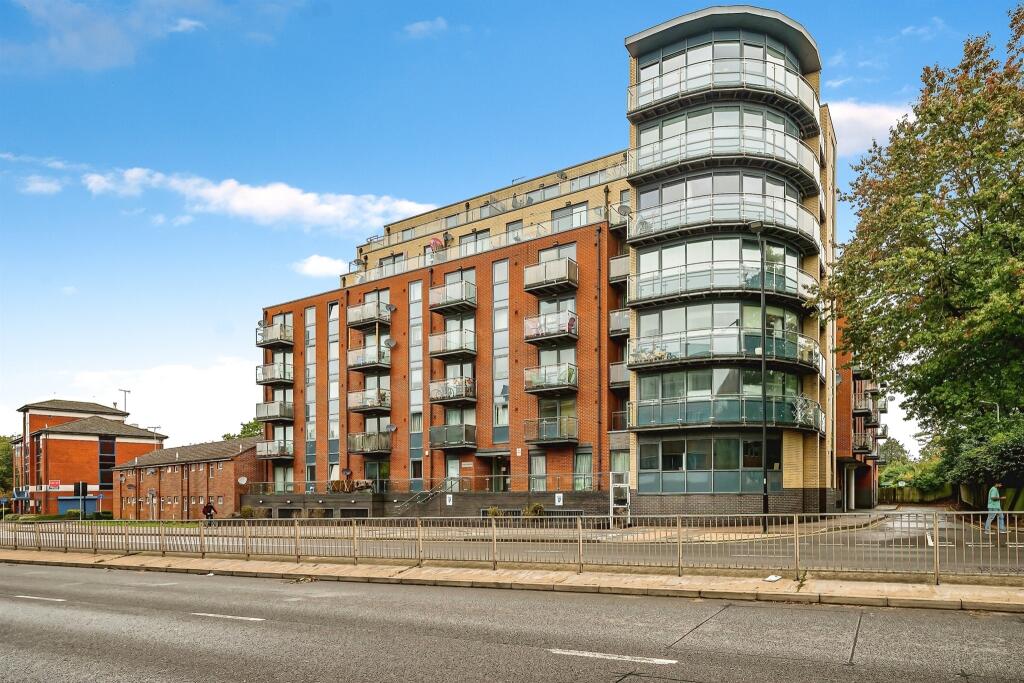 Main image of property: Bath Road, Slough