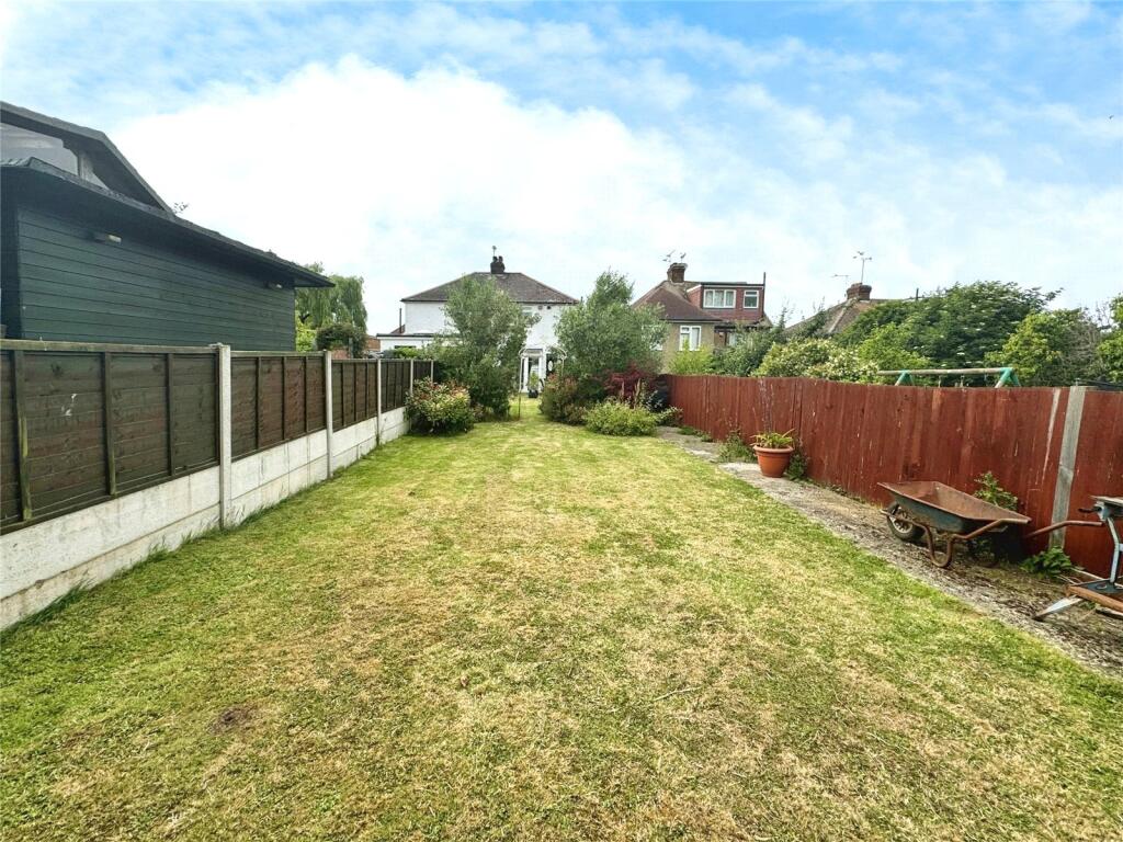 Pump Lane, Rainham, Gillingham, Kent, ME8 photo 3