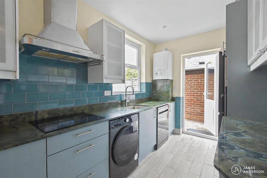 Property photo 8