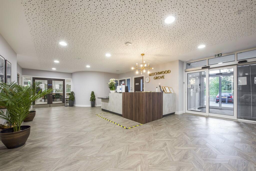 Beechwood Grove, Albert Road, Caversham Heights, Reading - More