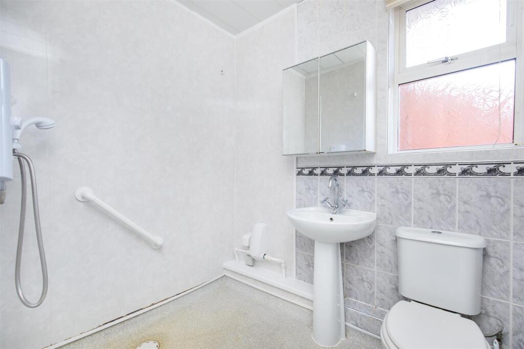 Hanover Drive, Blaydon-On-Tyne, NE21 photo 3