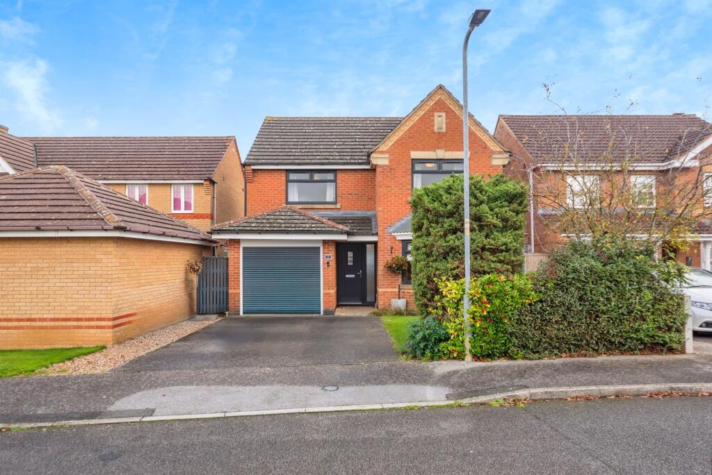 Main image of property: Tattershall Close, Grantham