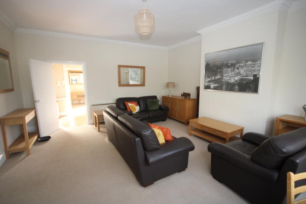 25 Hoole Road, Chester photo 3