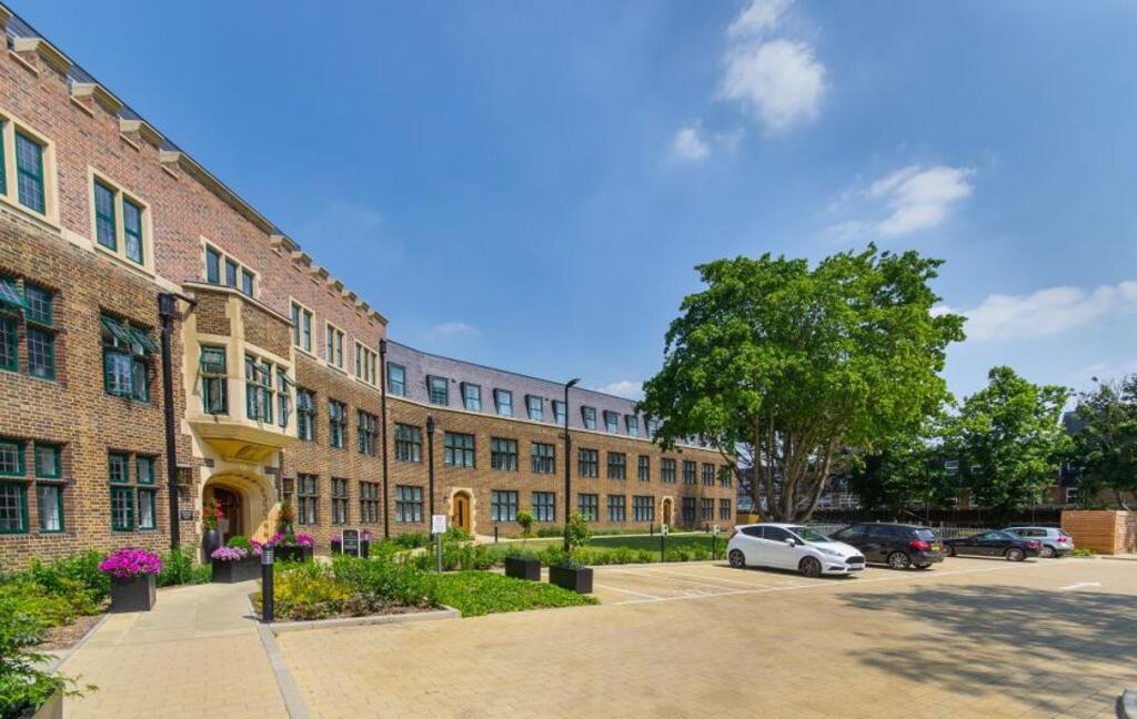 Property photo 8