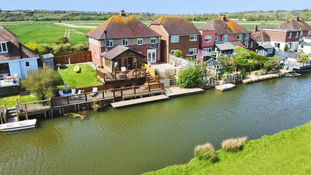 Main image of property: New Winchelsea Road, Rye, East Sussex, TN31