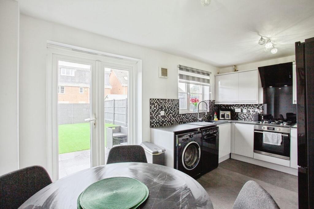 House in Sheffield - View 4